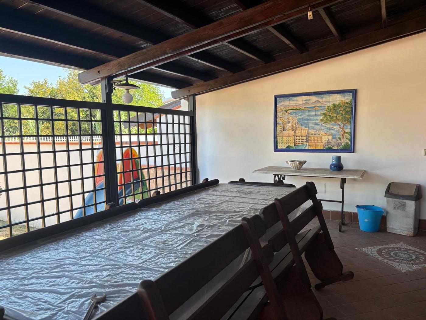 Villa arredata in affitto a Giugliano in Campania