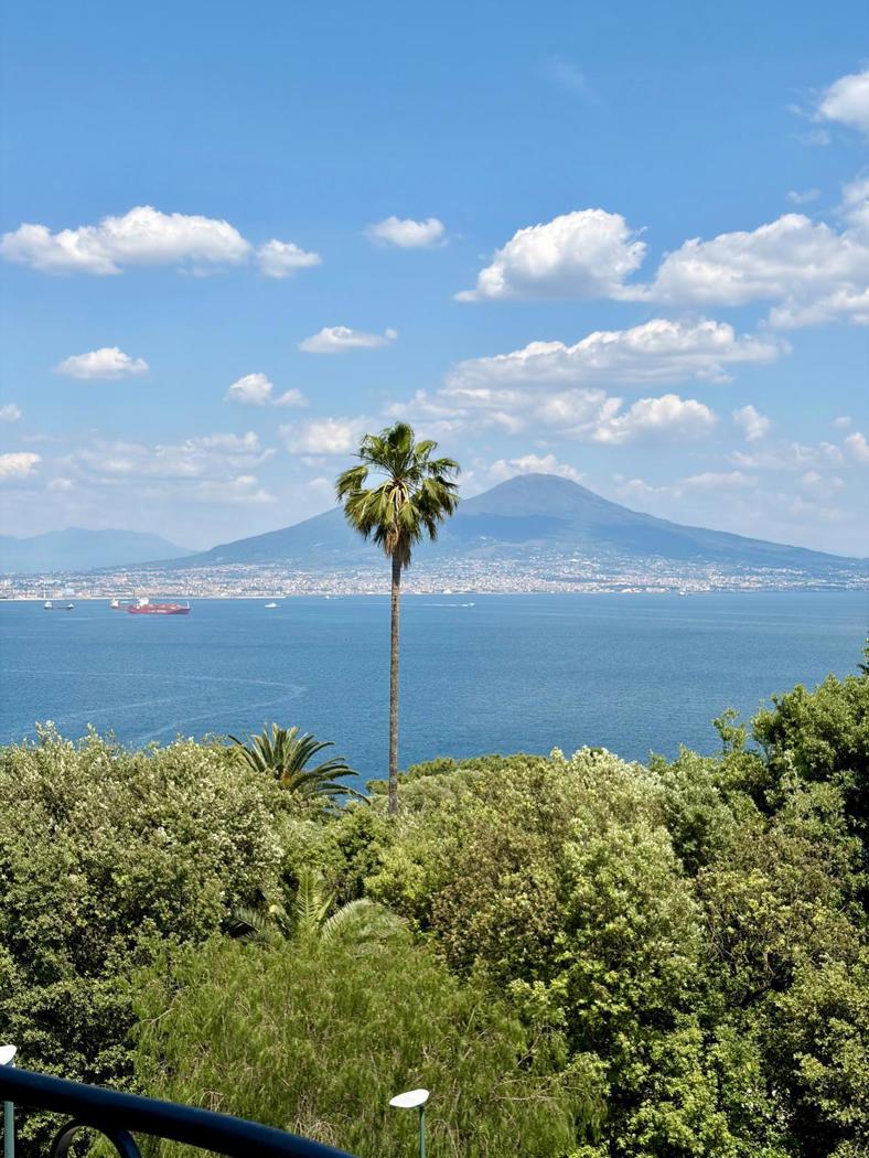 Quadrilocale in affitto a Napoli