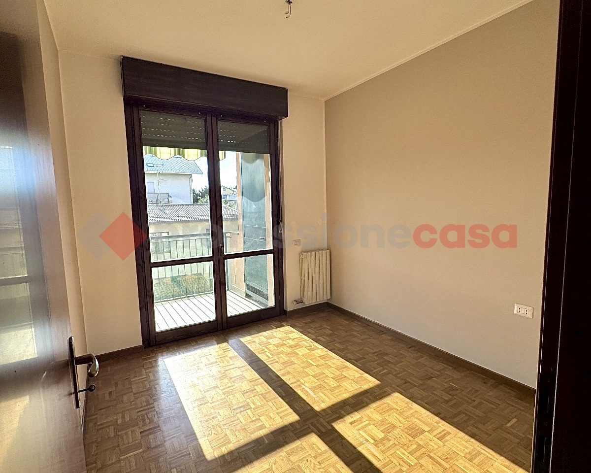 Trilocale con box doppio a Lissone