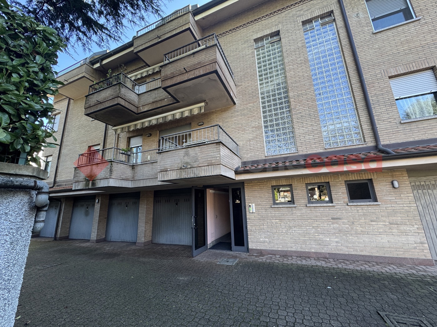 Bilocale arredato in affitto a Cusano Milanino