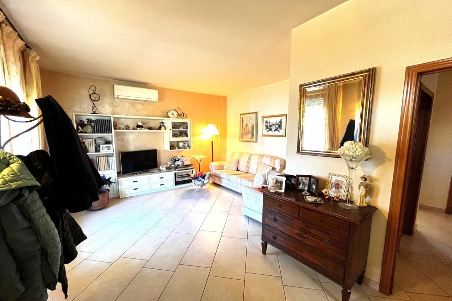 Quadrilocale in vendita, Gambassi Terme badia a cerreto