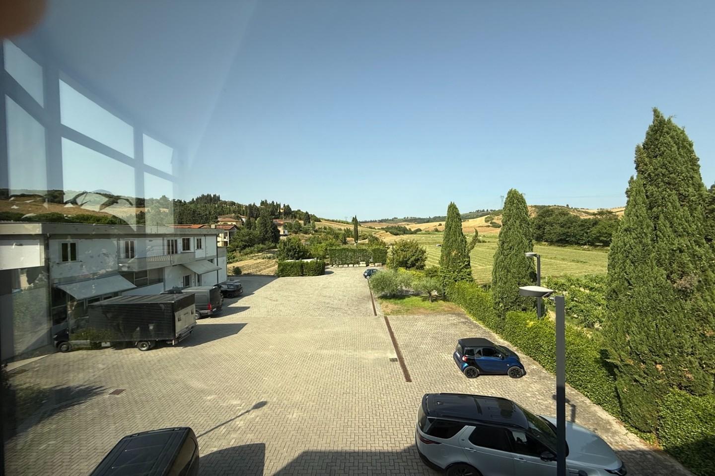 Capannone in vendita a Castelfiorentino