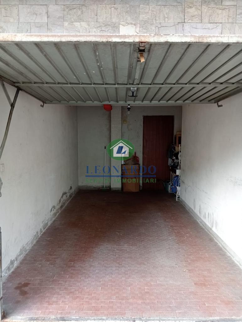 Box/Garage 14mq in vendita a Montecatini-Terme