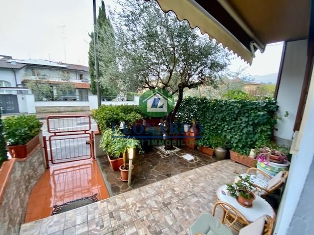 Villa con giardino, Montecatini-Terme zona nord