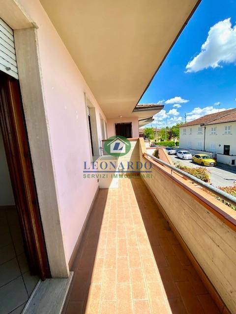 Trilocale con terrazzo a Ponte Buggianese
