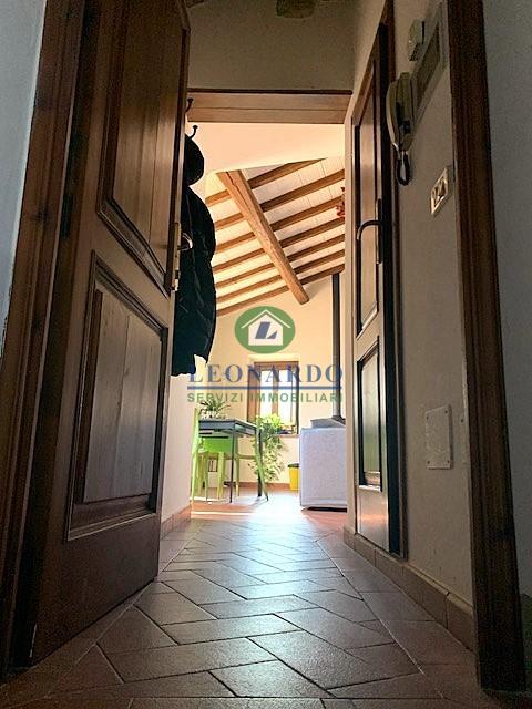 Trilocale con terrazzo, Massa e Cozzile massa