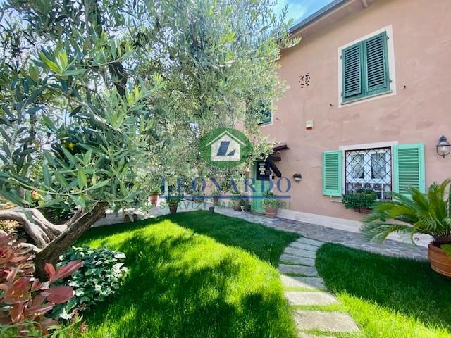 Appartamento con giardino a Buggiano