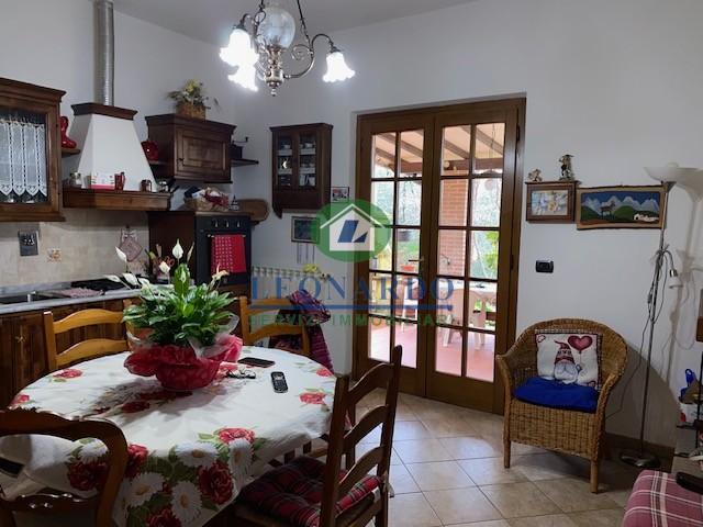 Casa indipendente con giardino, Montecatini-Terme vico