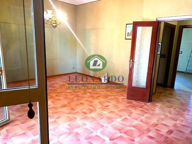 Appartamento con terrazzi, Montecatini-Terme zona nord