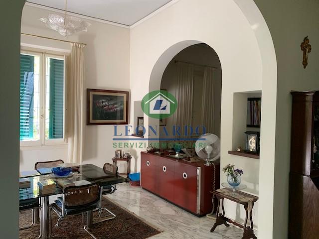 Villa Bifamiliare con giardino, Montecatini-Terme zona nord