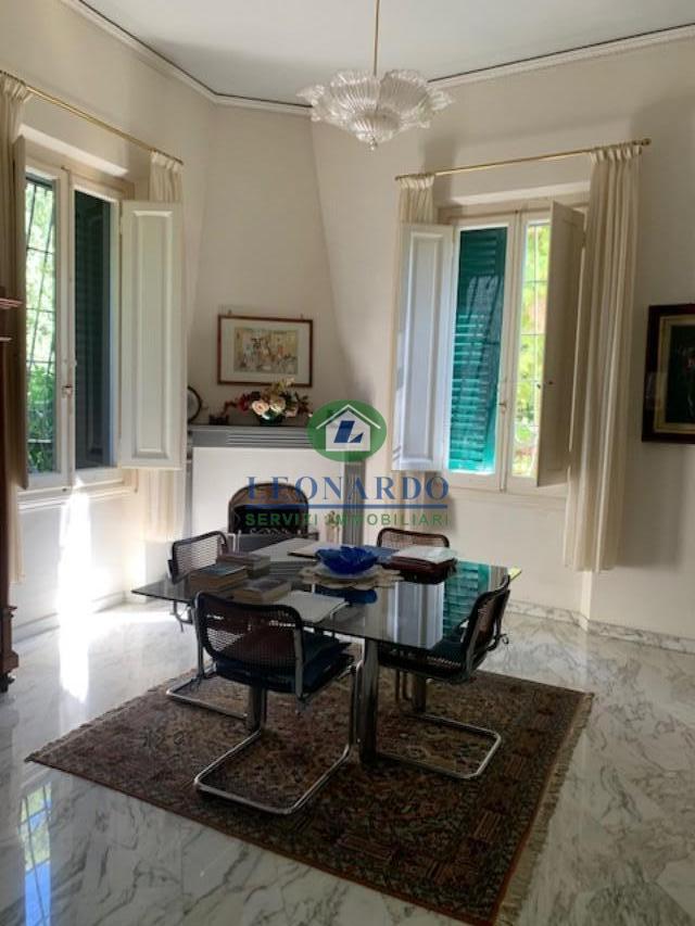 Villa Bifamiliare con giardino, Montecatini-Terme zona nord