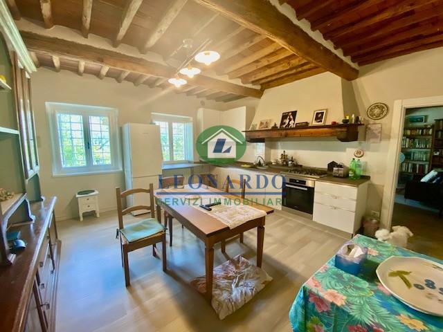 Casa indipendente con giardino, Buggiano borgo a