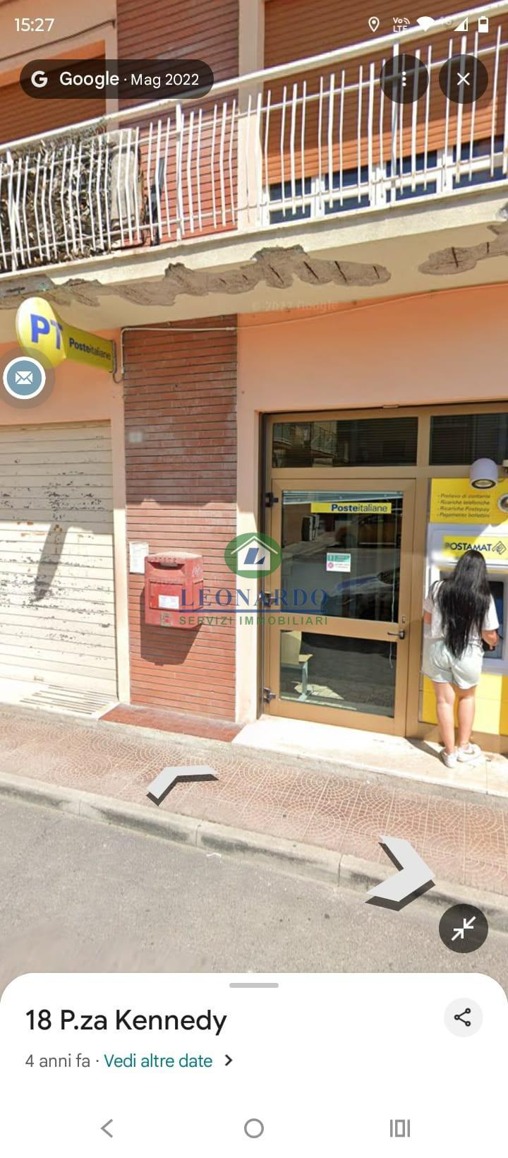 Negozio ristrutturato a Loreto