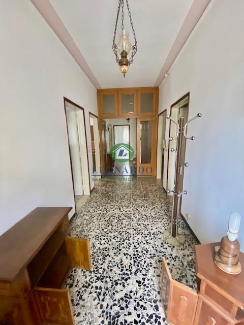 Villa con giardino, Massa e Cozzile margine coperta