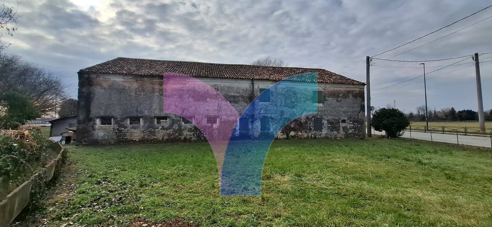 Rustico in vendita a Villorba, Carit