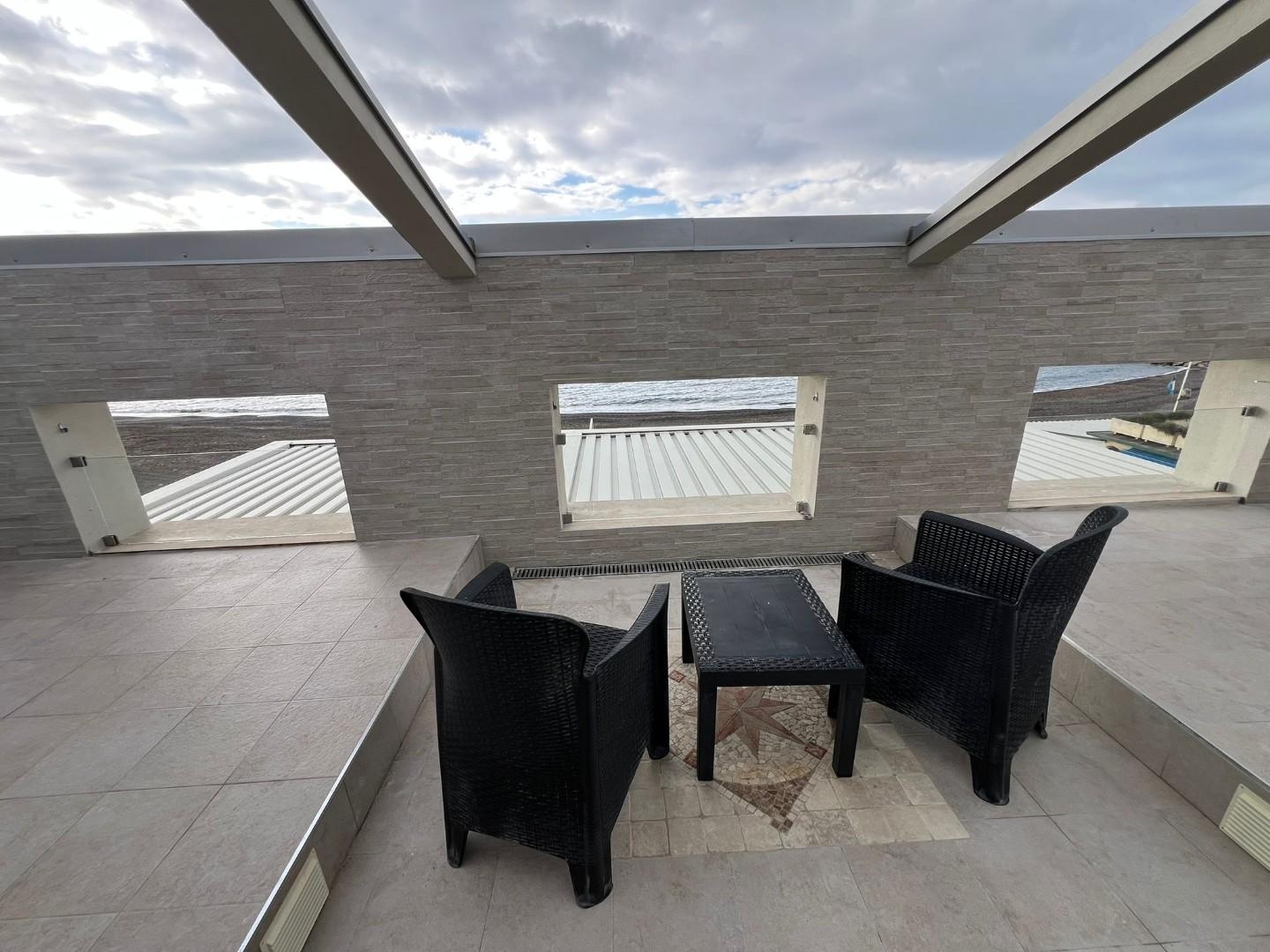 Attico con terrazzo, Cecina marina