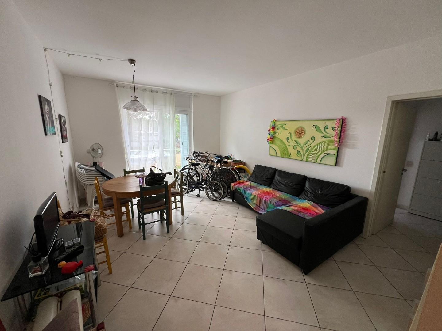 Trilocale con terrazzo, Bibbona marina di