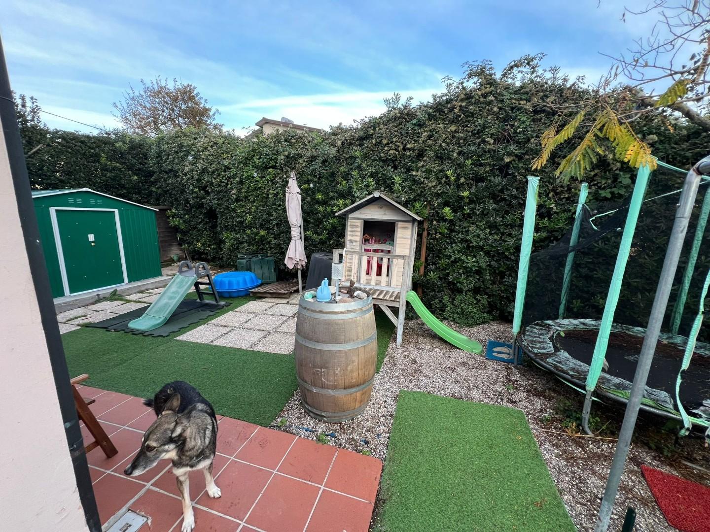 Trilocale con giardino a Guardistallo