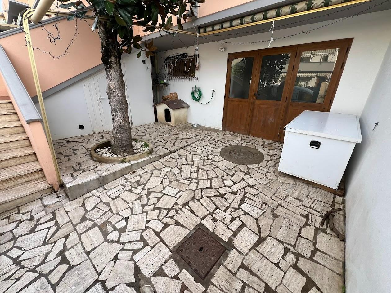 Quadrilocale con giardino a Bibbona