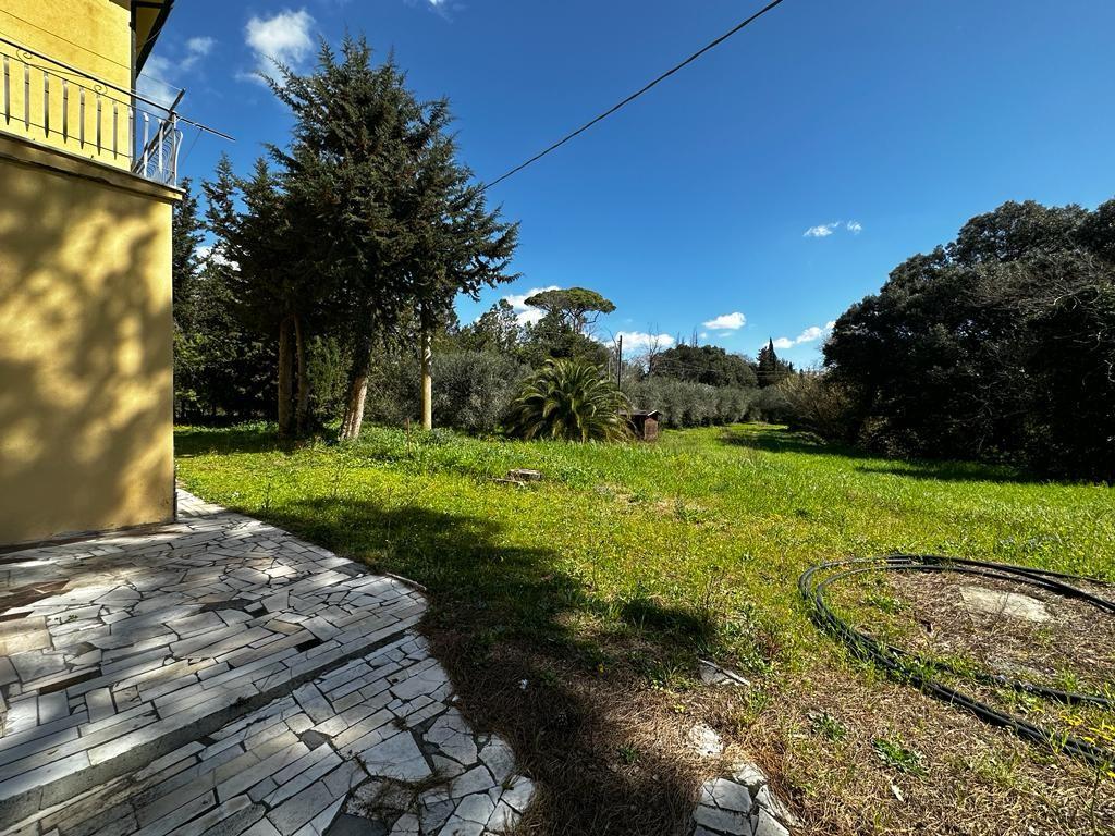 Casa indipendente con giardino a Bibbona