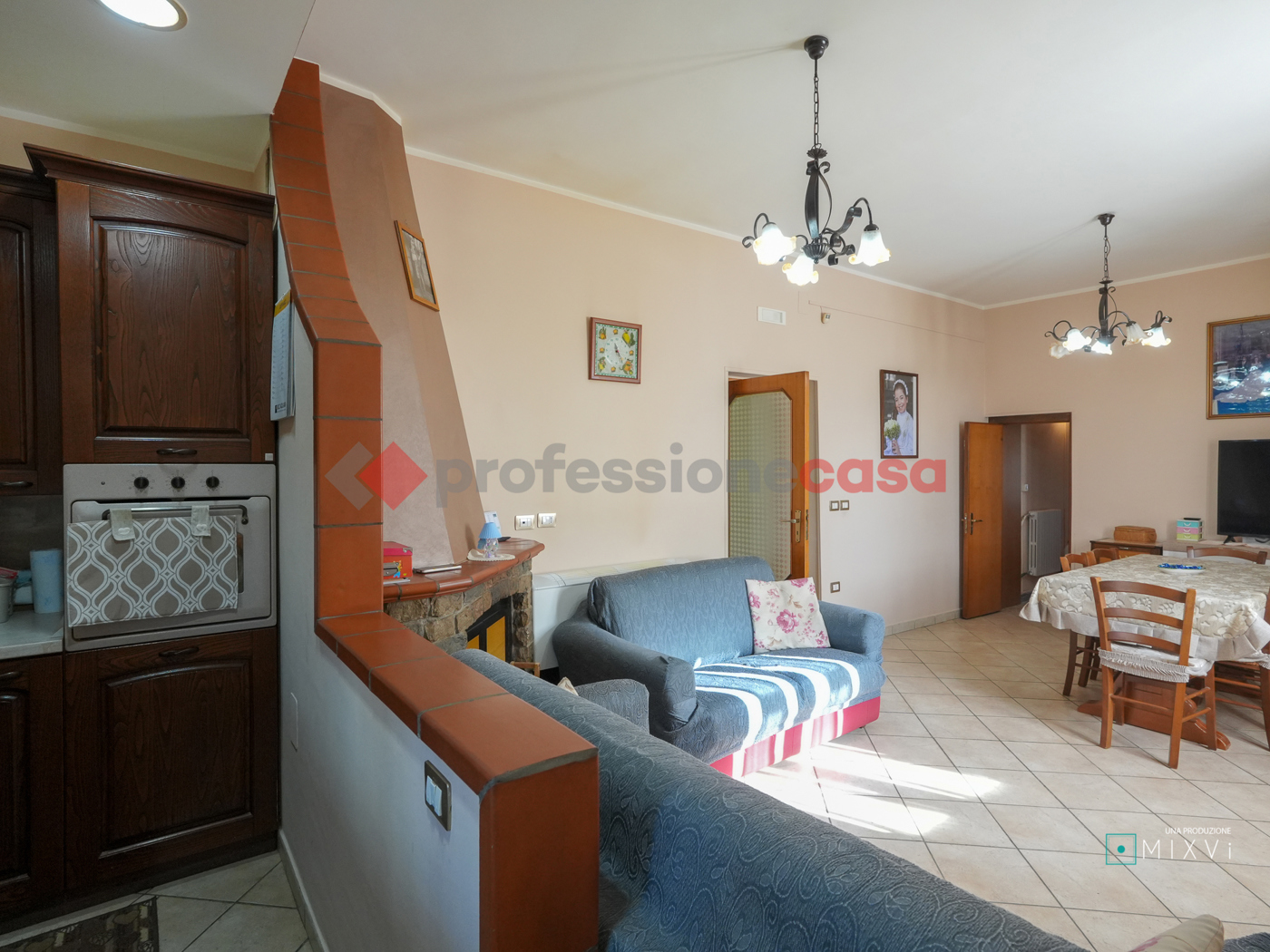 Casa indipendente in vendita a Roccadaspide