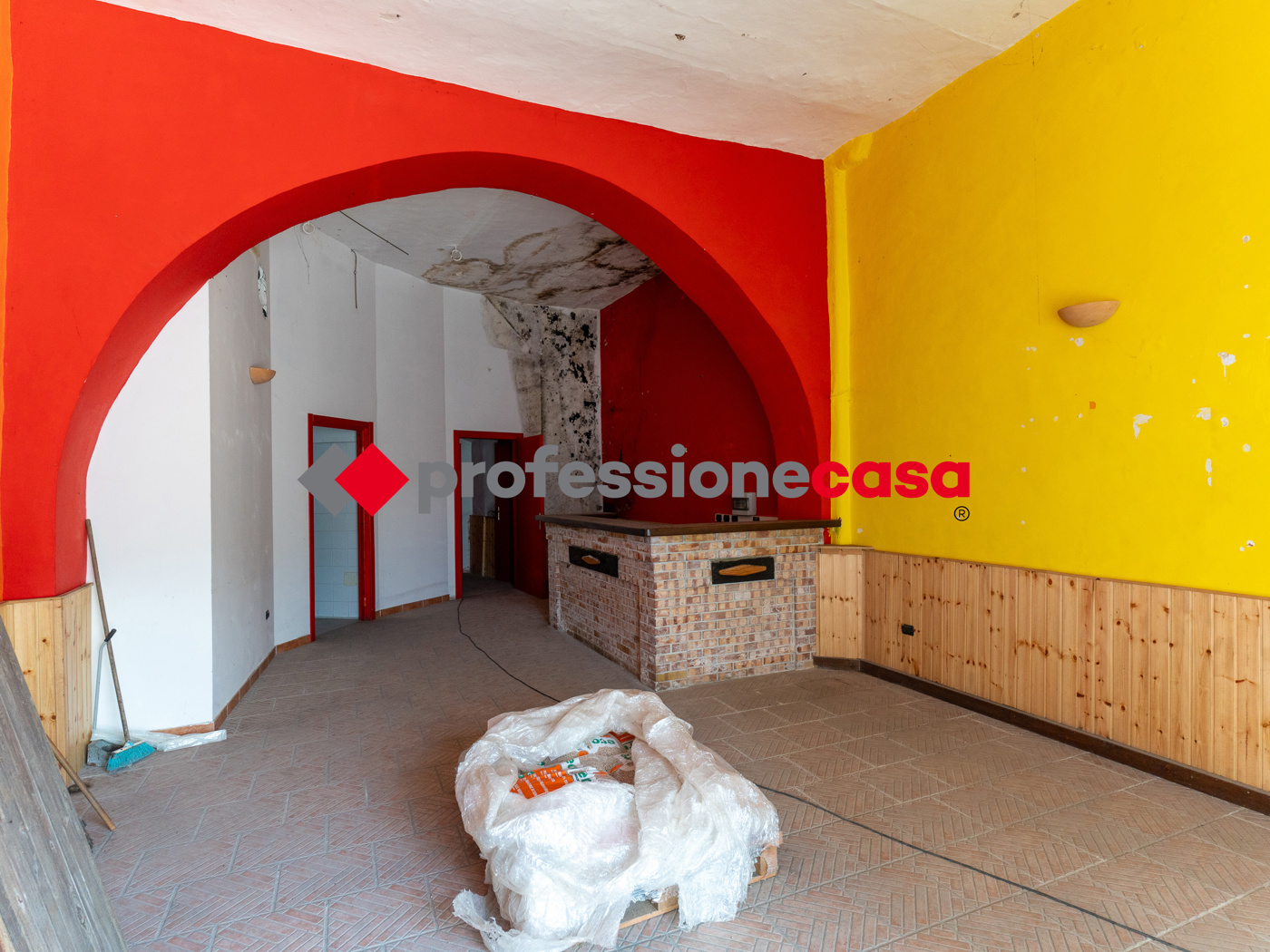 Negozio in vendita a Roccadaspide