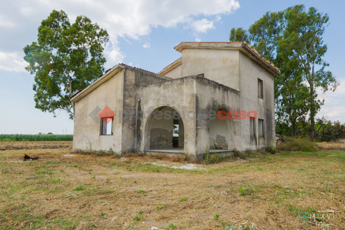 Villa con giardino a Capaccio