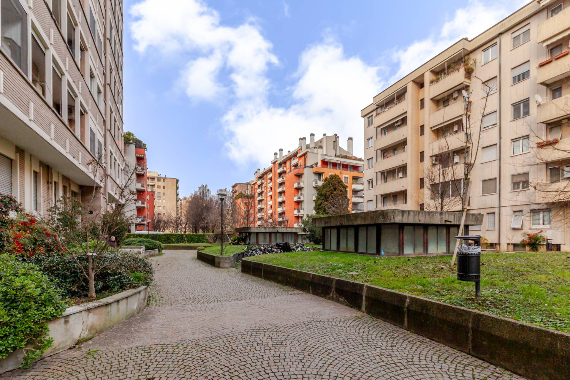 Appartamento in vendita a Milano, Ripamonti