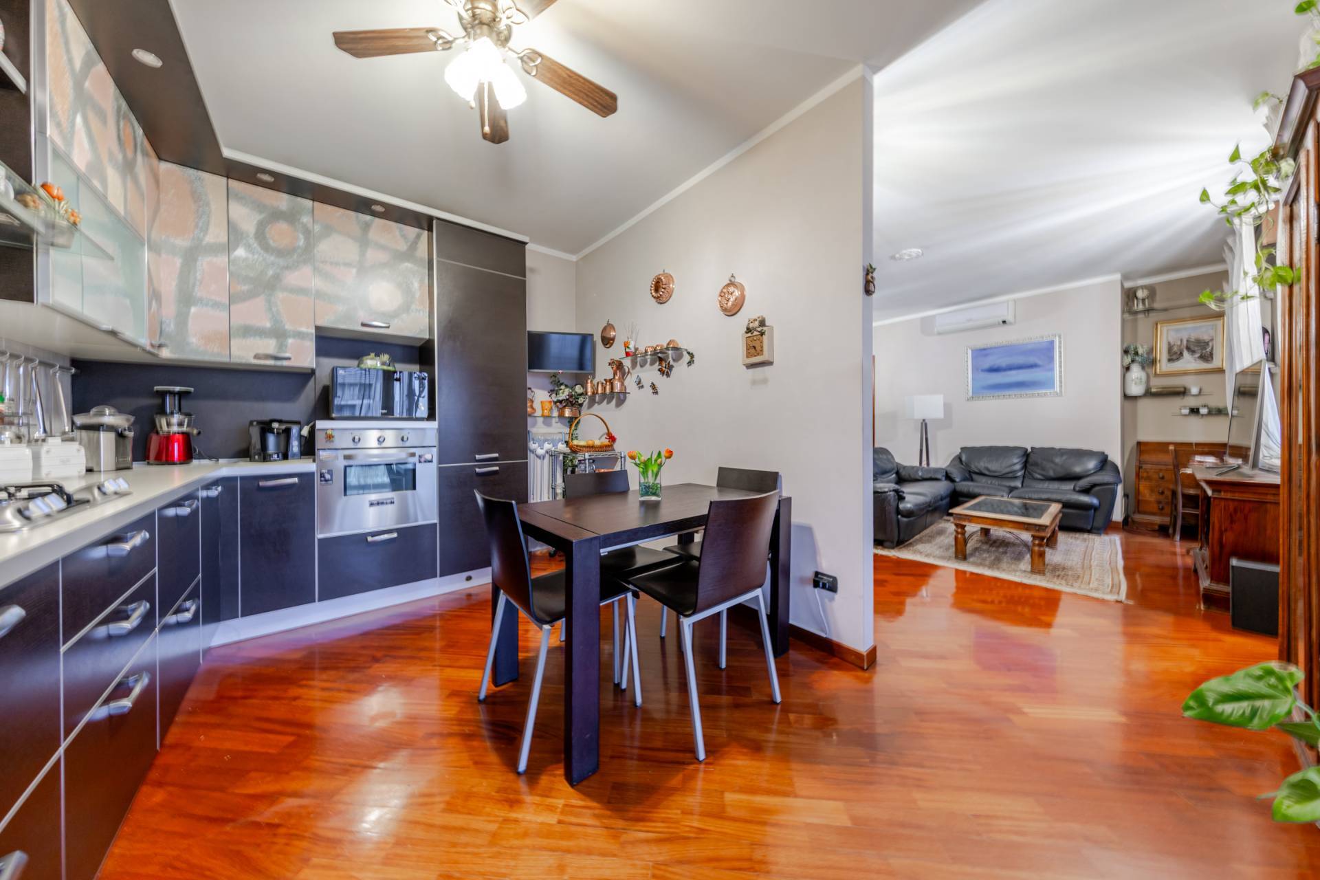 Appartamento in vendita a Milano, Ripamonti