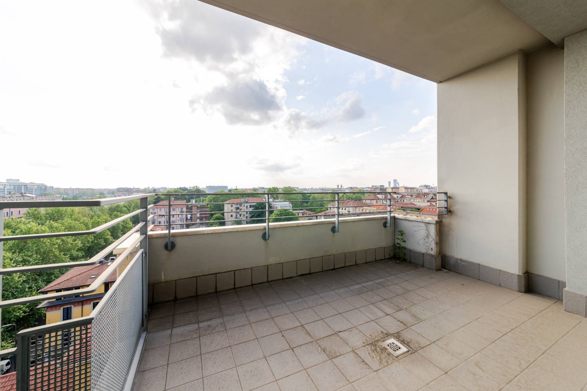 Attico in vendita a Milano, Bocconi