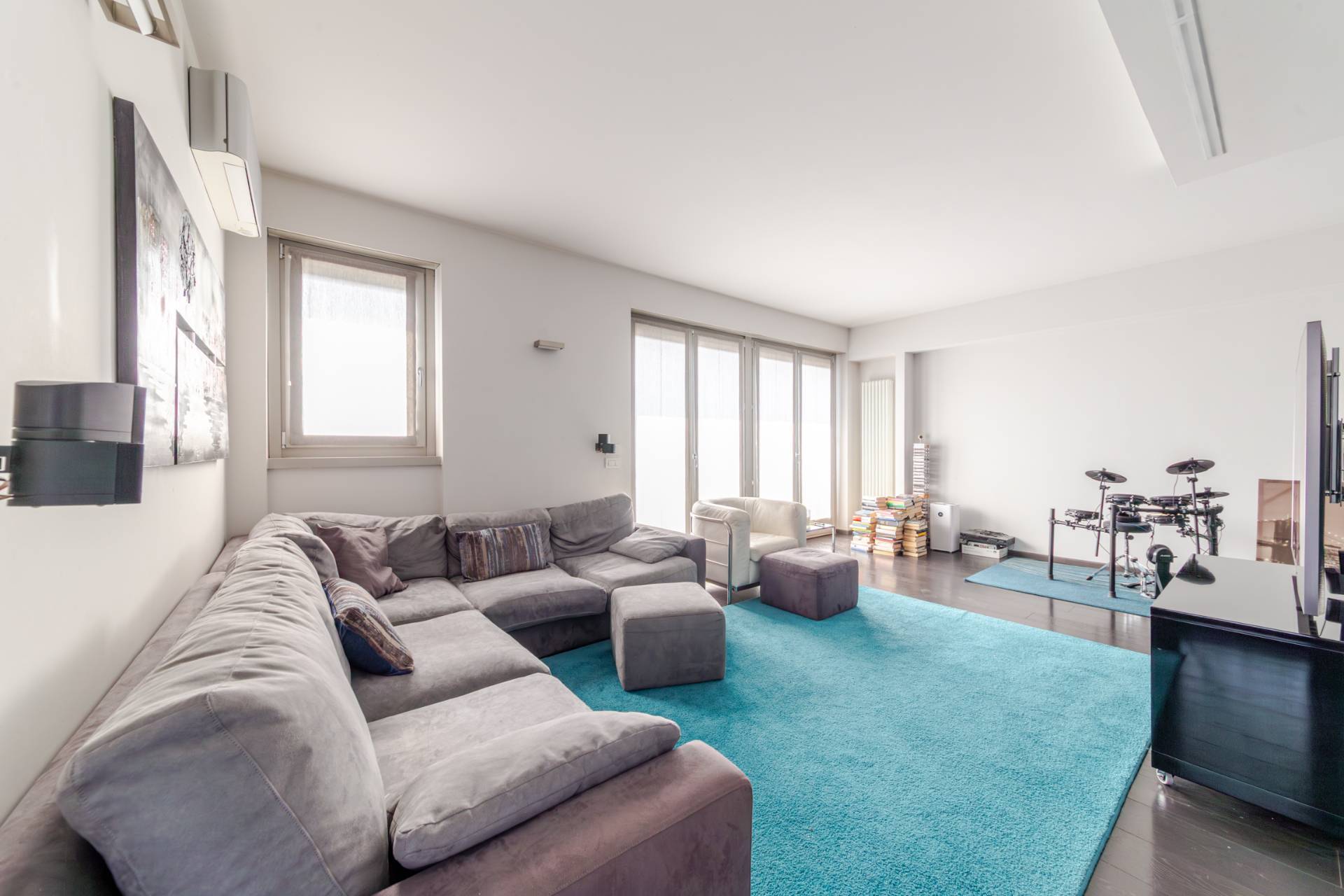 Attico in vendita a Milano, Bocconi