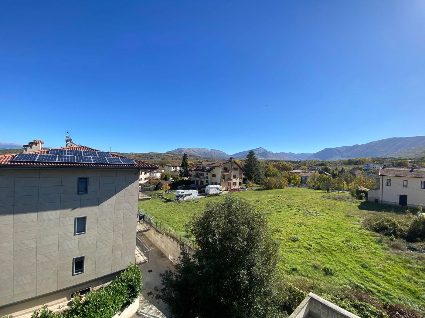 Bilocale con box a Scoppito