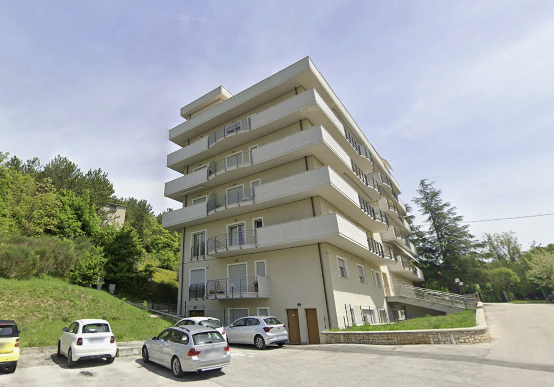 Trilocale nuovo a L'Aquila