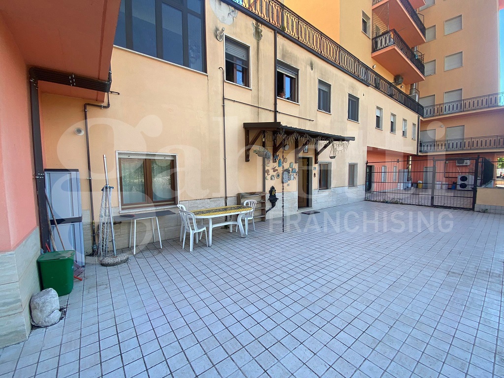 Trilocale con box a L'Aquila