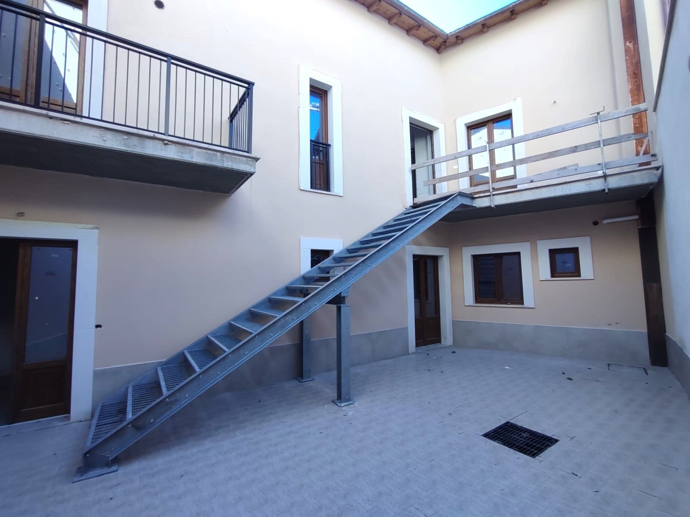 Trilocale in vendita a L'Aquila