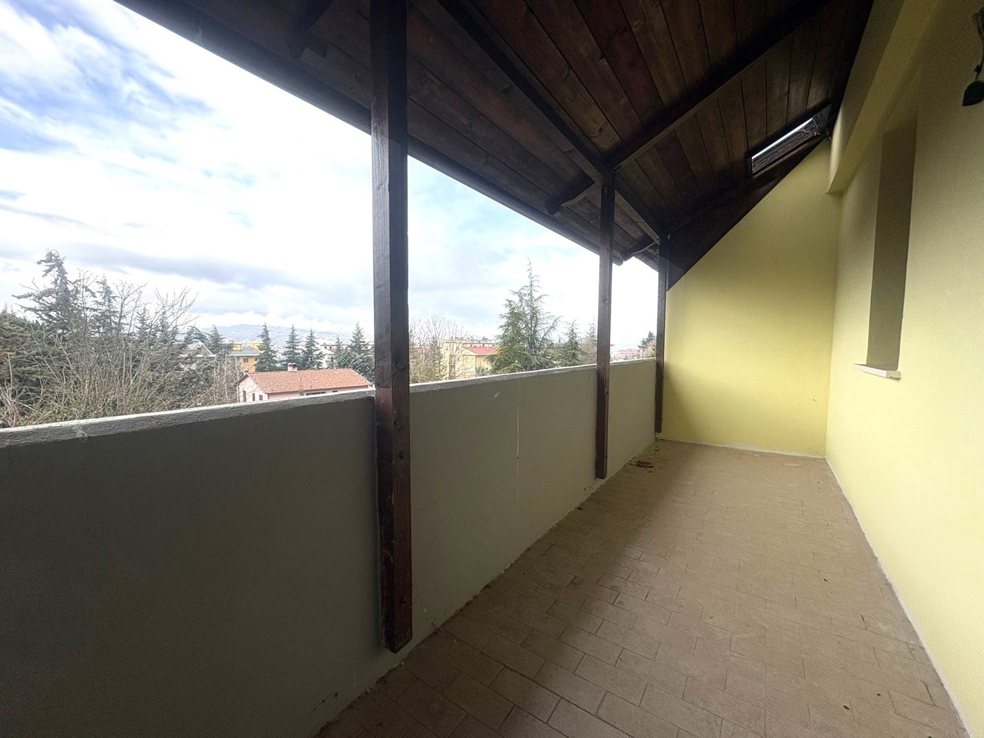 Villa nuova a L'Aquila