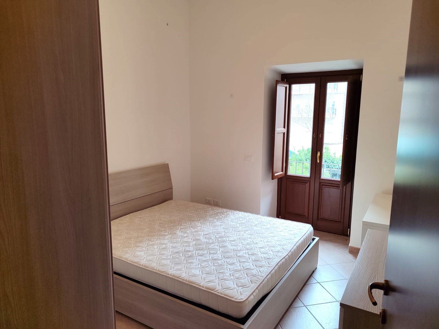 Trilocale arredato in affitto a L'Aquila