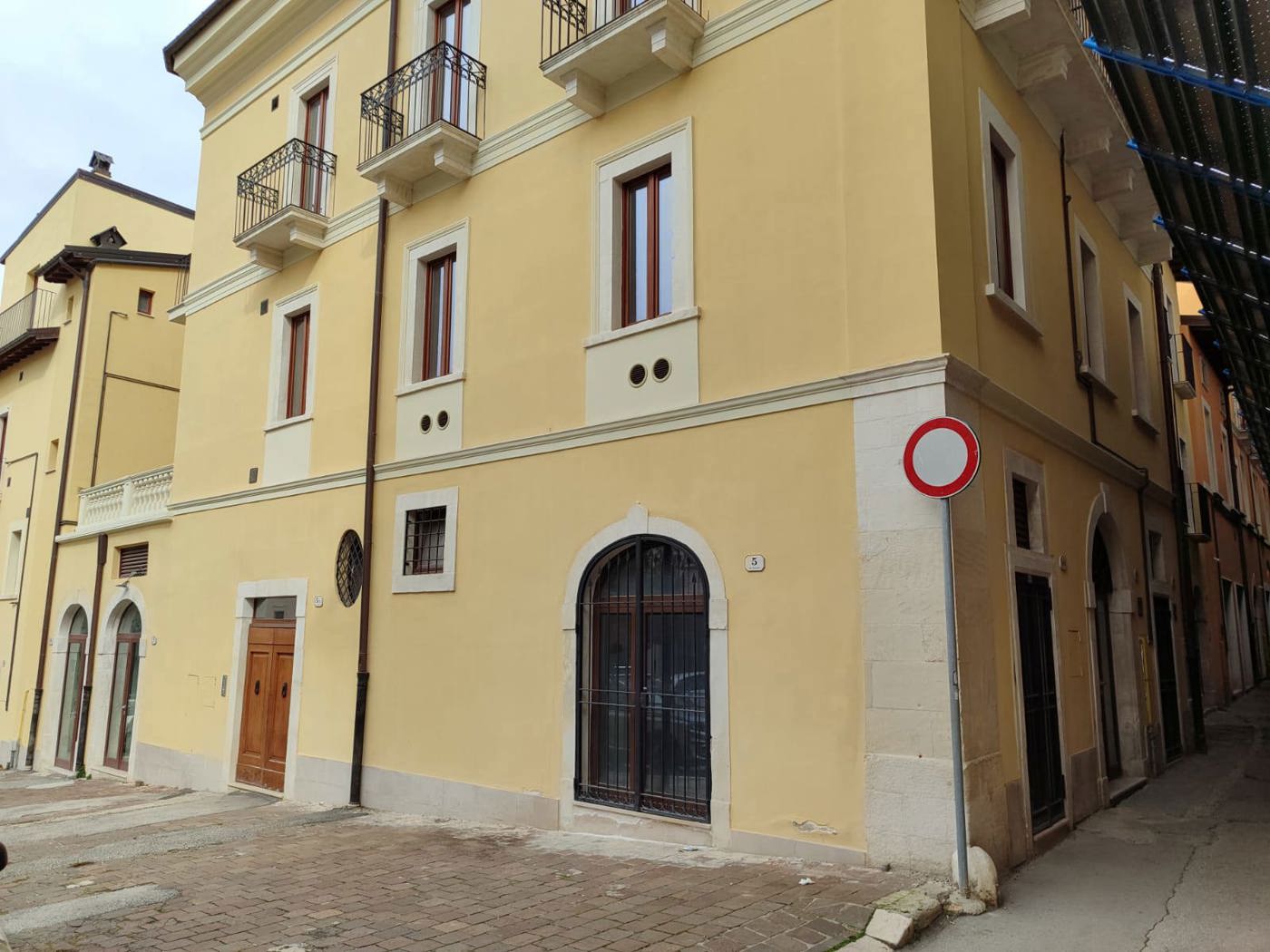 Negozio nuovo a L'Aquila