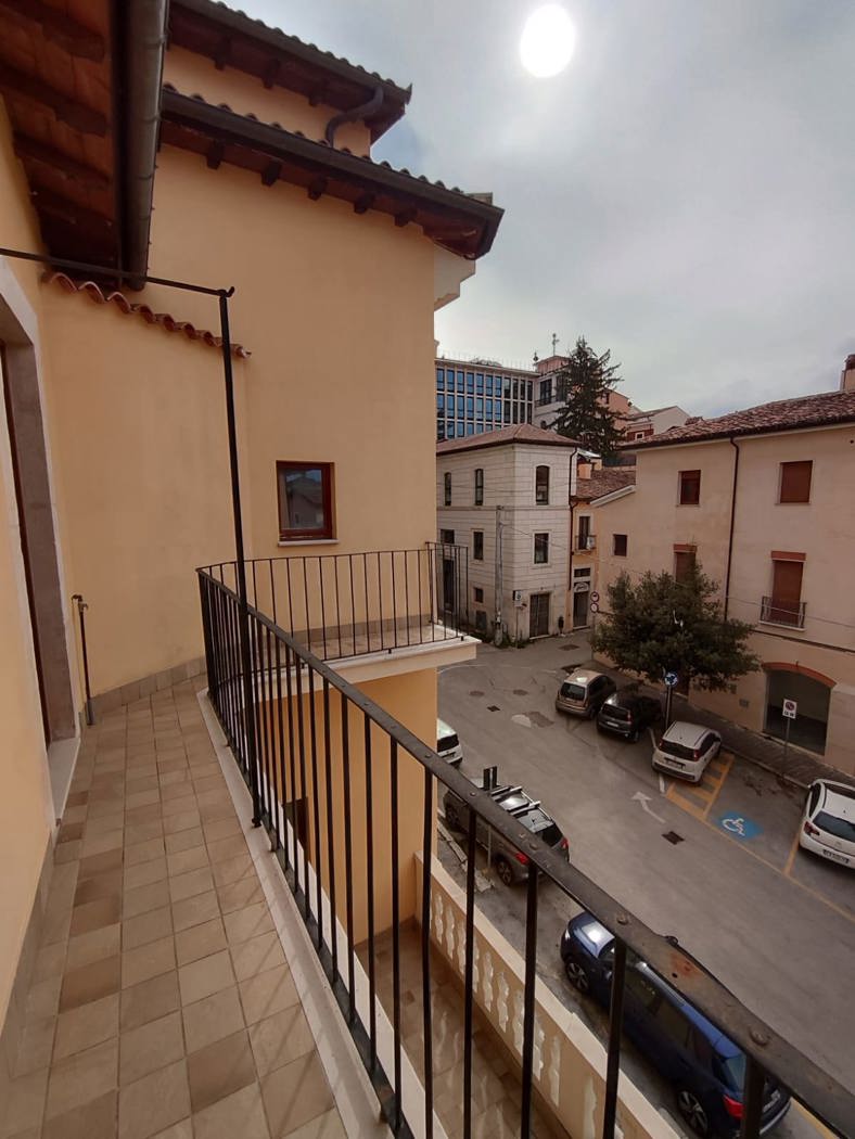 Ufficio in affitto a L'Aquila