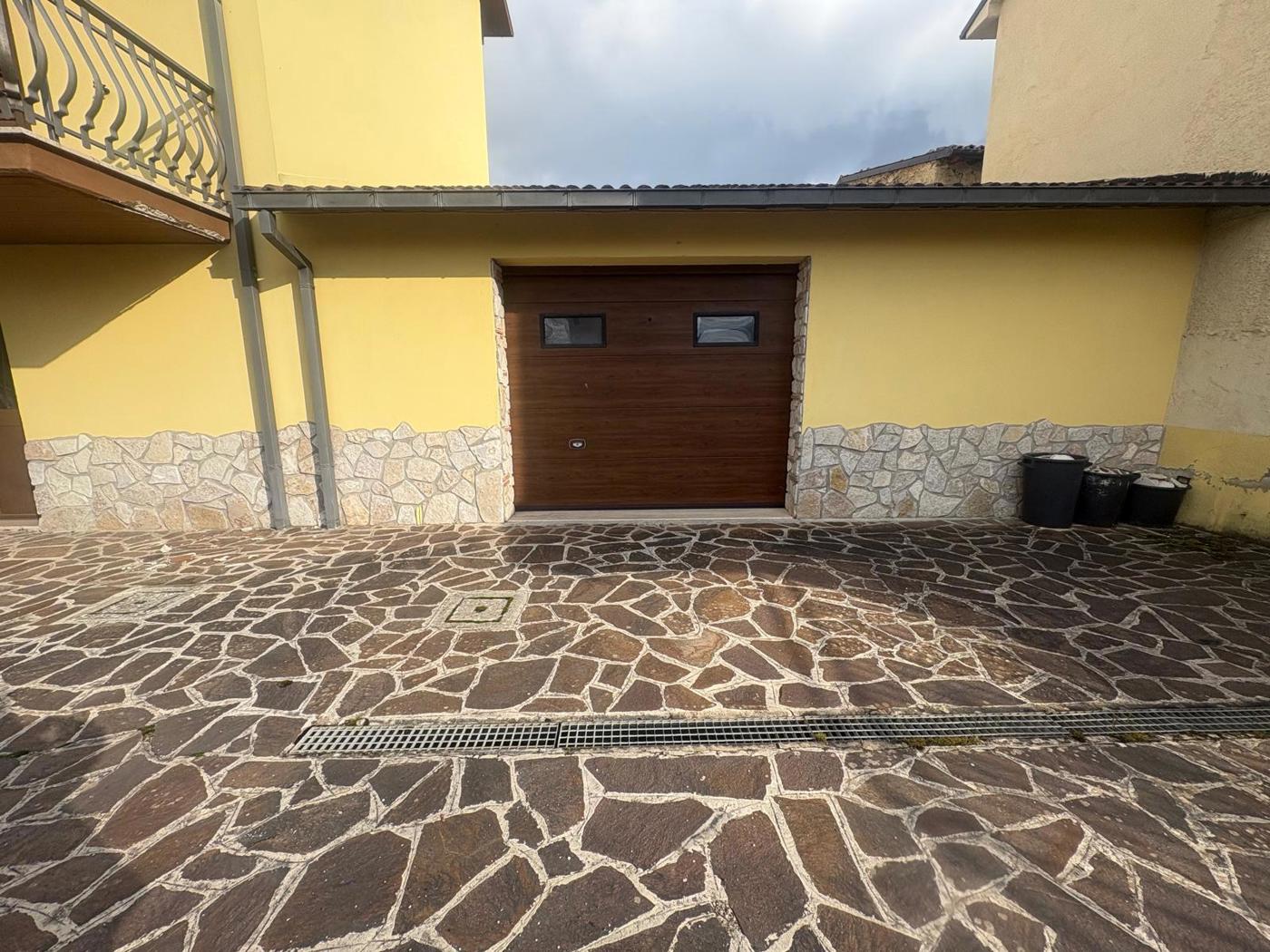 Casa indipendente in vendita a L'Aquila