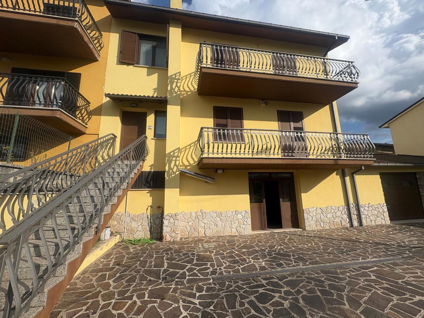 Casa indipendente in vendita a L'Aquila