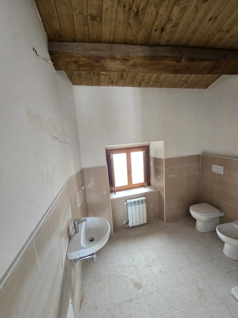 Quadrilocale in vendita a L'Aquila