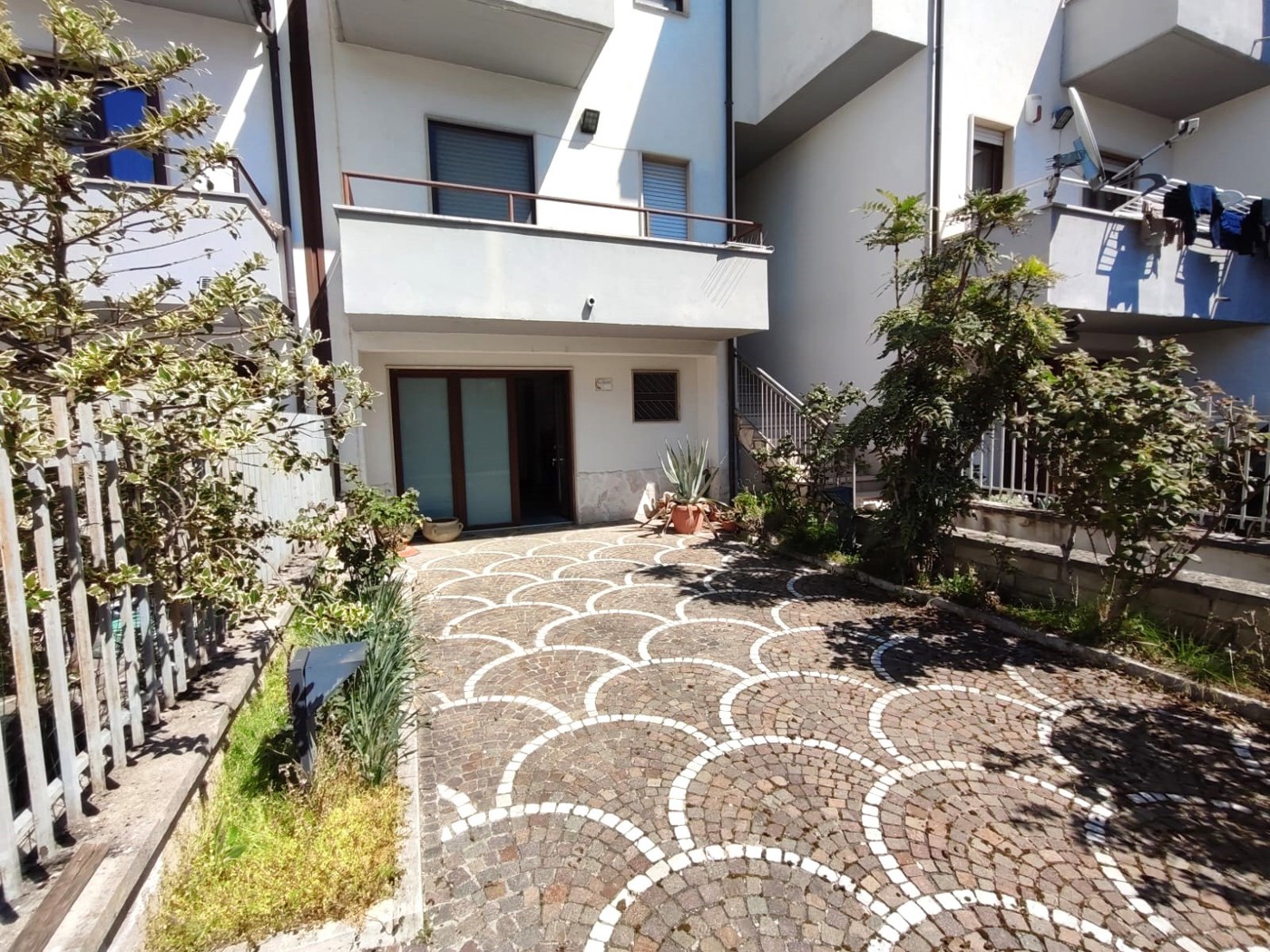 Villetta a schiera con giardino a L'Aquila