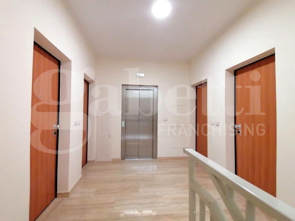 Ufficio in affitto a L'Aquila