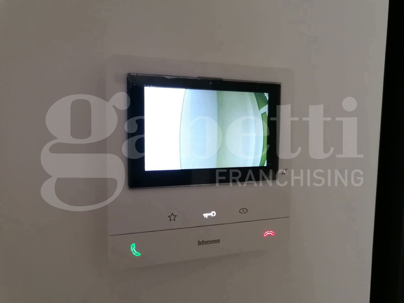 Ufficio in affitto a L'Aquila