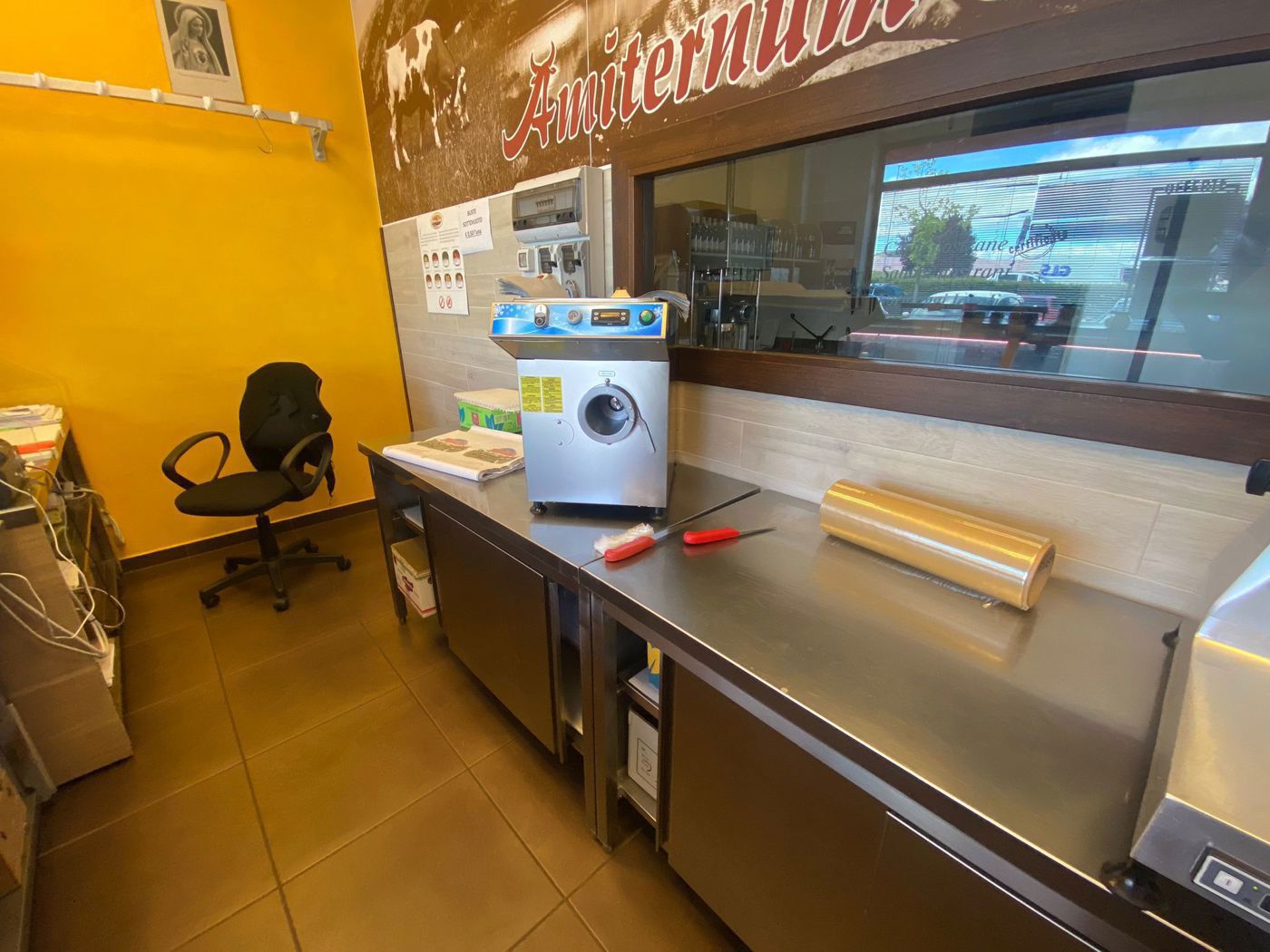 Attivit� commerciale in vendita a L'Aquila