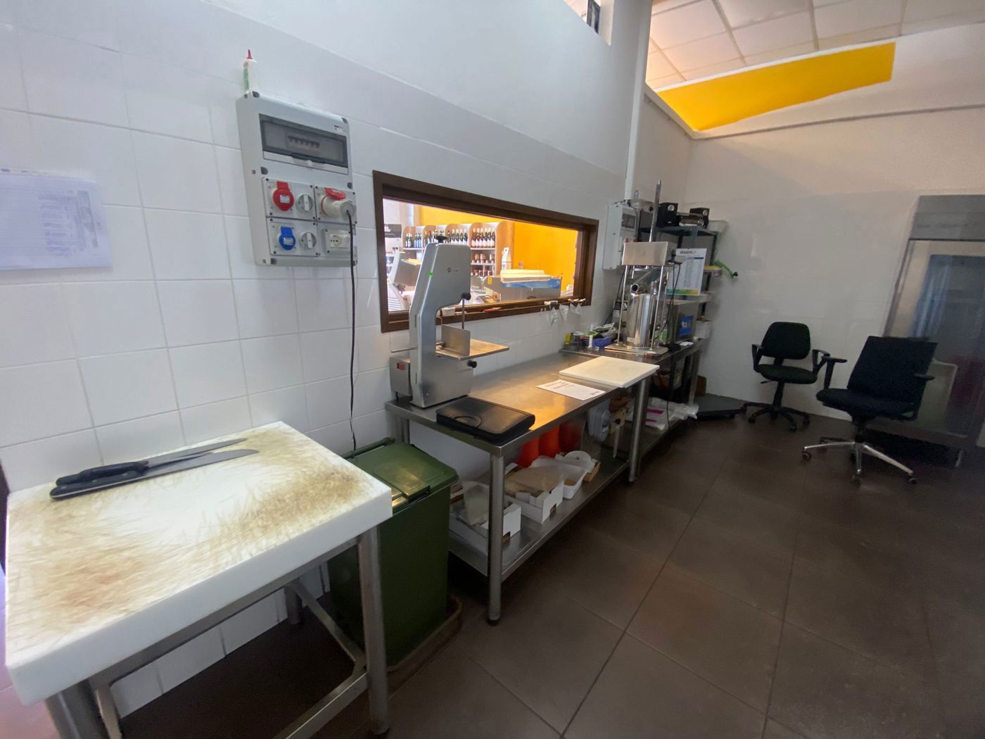 Attivit� commerciale in vendita a L'Aquila