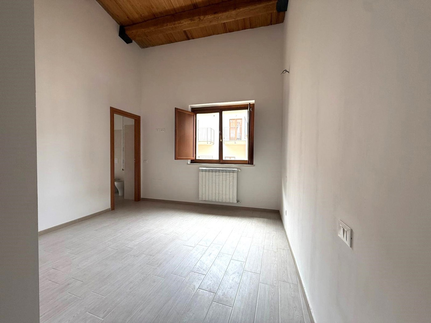 Trilocale nuovo a L'Aquila