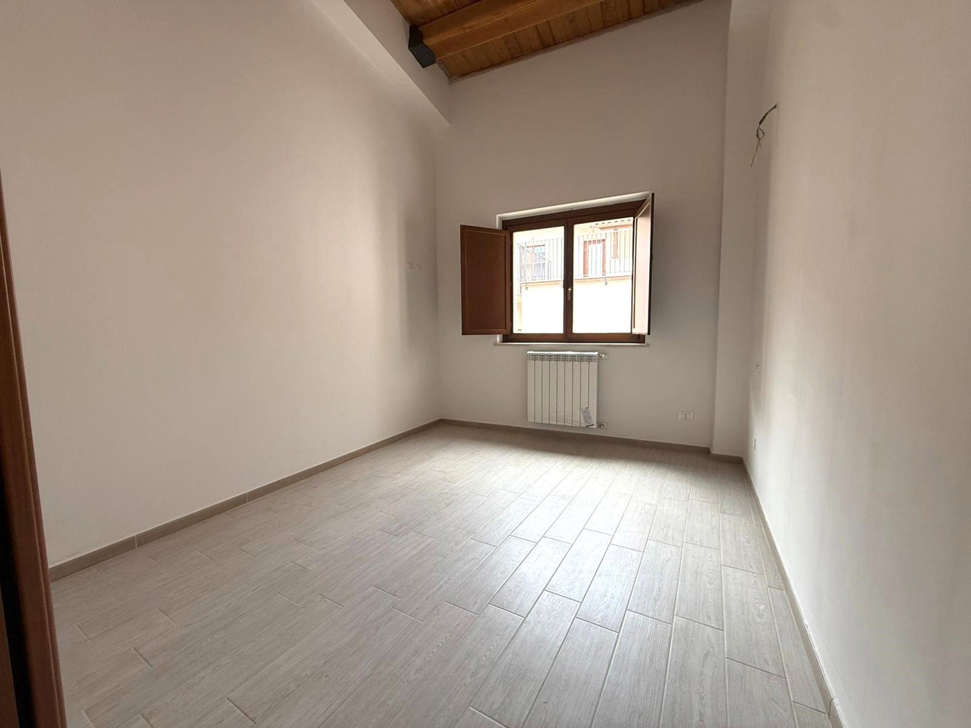 Trilocale nuovo a L'Aquila