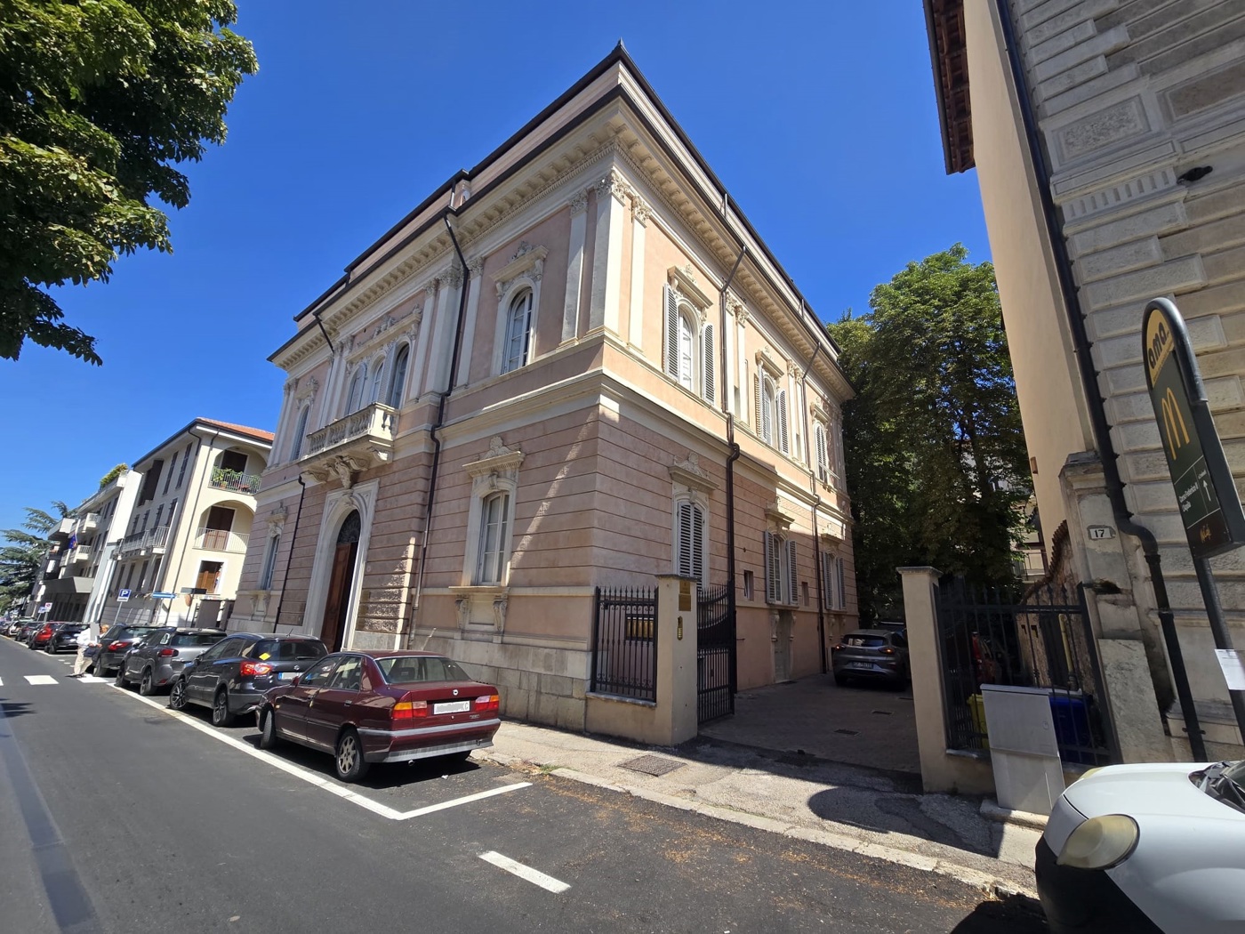 Trilocale nuovo a L'Aquila